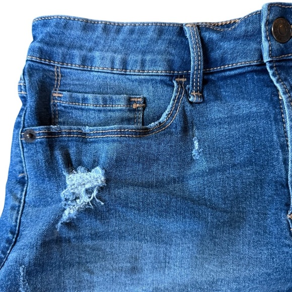 Abercrombie & Fitch Shorts Size 4 / 27 Blue Denim Jean Short Raw Hems Distressed - Picture 3 of 13